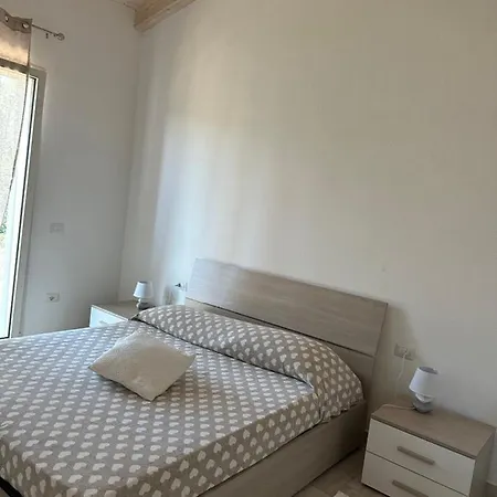 I Pini Apartment *